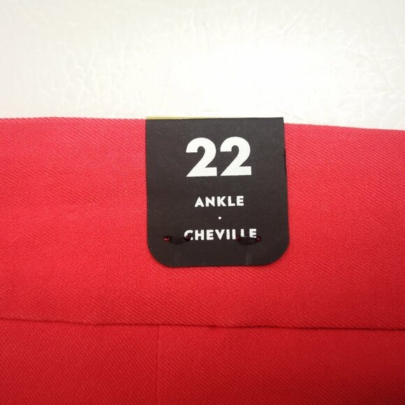 NWT Reitmans Ladies Size 22 Petite "The Iconic" Ankle Length Pull On Style Pants - Picture 4 of 15